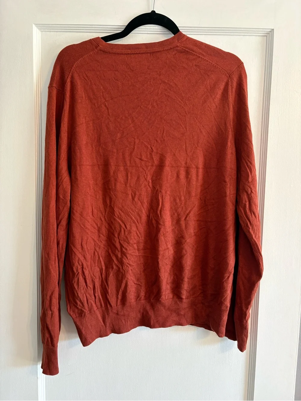 Banana Republic Men’s Orange Luxury Blend V-Neck Sweater Size Large